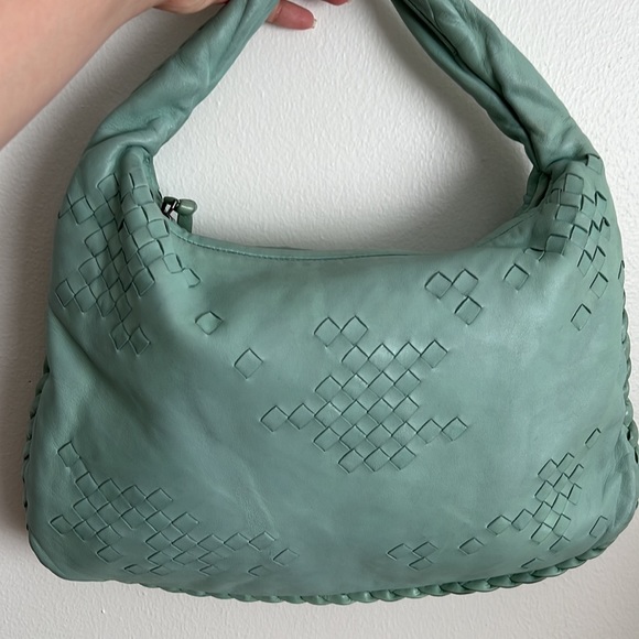 💯 authentic Bottega Veneta hobo bag - sea foam blue - Picture 2 of 4